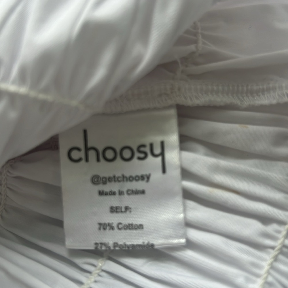 Choosy Charlotte Smocked Cropped Shirt - Picture 12 of 12